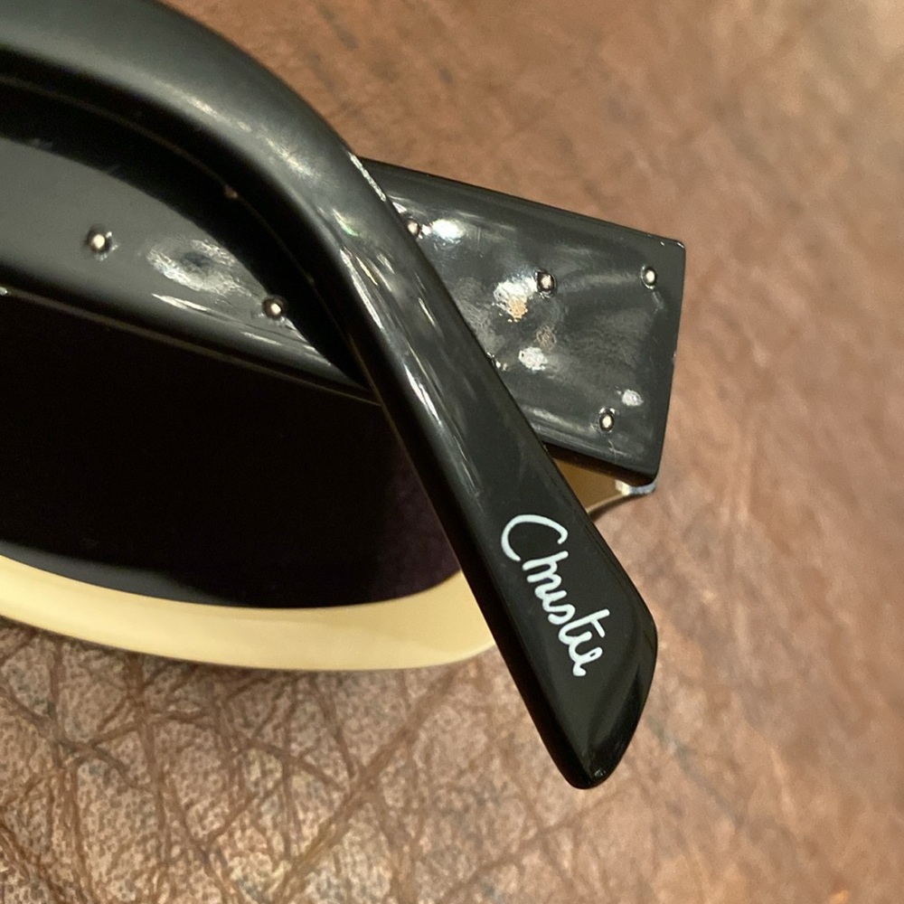 Christie Vintage Sunglasses - Picture 2 of 8